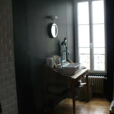 Loue Mancelle Typique Gare * Le Mans