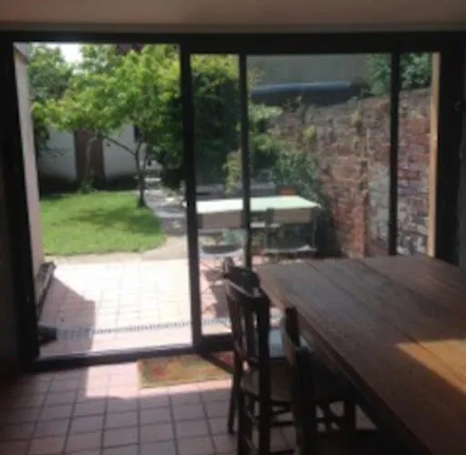 Loue Mancelle Typique Gare * Le Mans